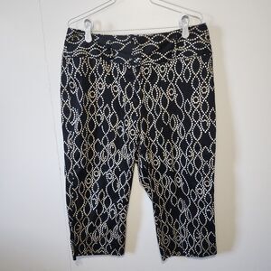 Bamboo Trader Ankle Pants Capri’s Women’s Size 14P Black Dotted Geometric